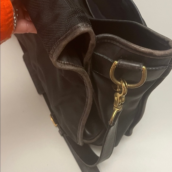 Coach Black Leather Briefcase w/ strap - vintage vibes brass metal /  preowned - Picture 9 of 14